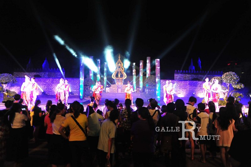 20151125-Loy Kratong_125.JPG